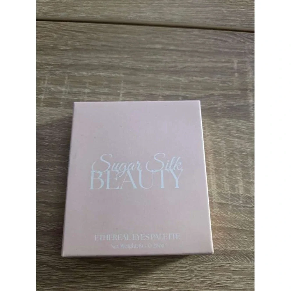 Sugar Silk Beauty Ethereal Eyes Palette 9‎ Shades Neutral Shimmer Matte New